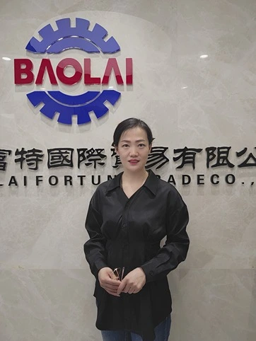 Shipping Manager Melody Chen